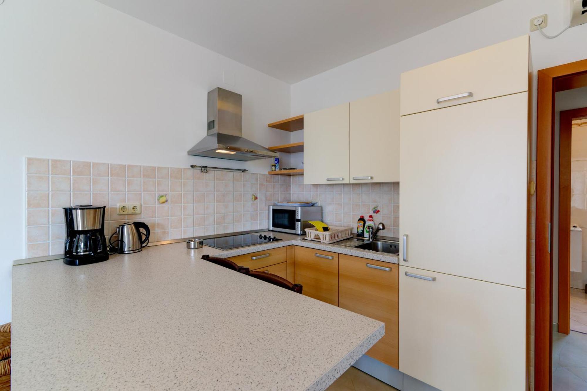Apartmani Lili Novi Vinodolski Bagian luar foto